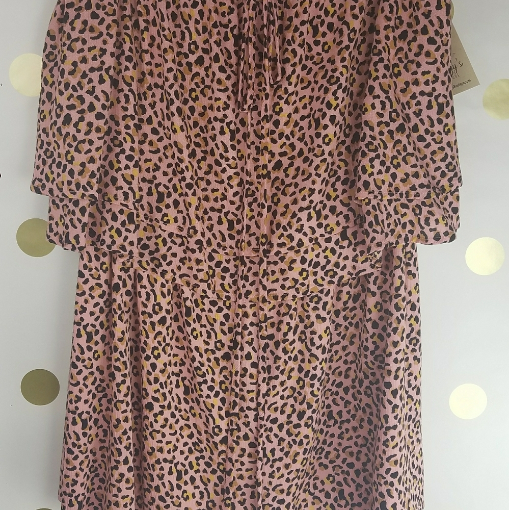 Strapless/halter neck ruffled Pink leopard romper
